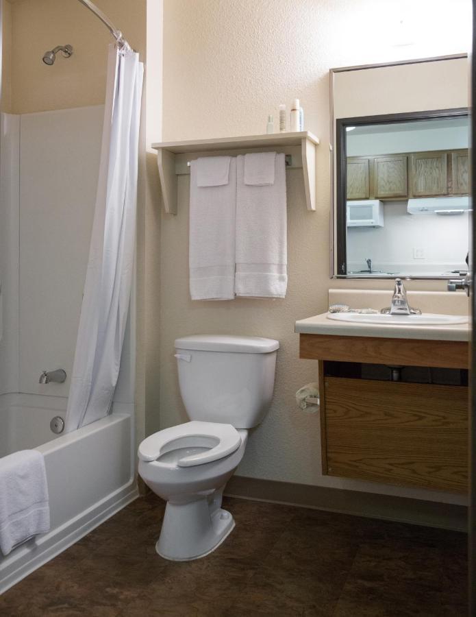Woodspring Suites Council Bluffs Esterno foto